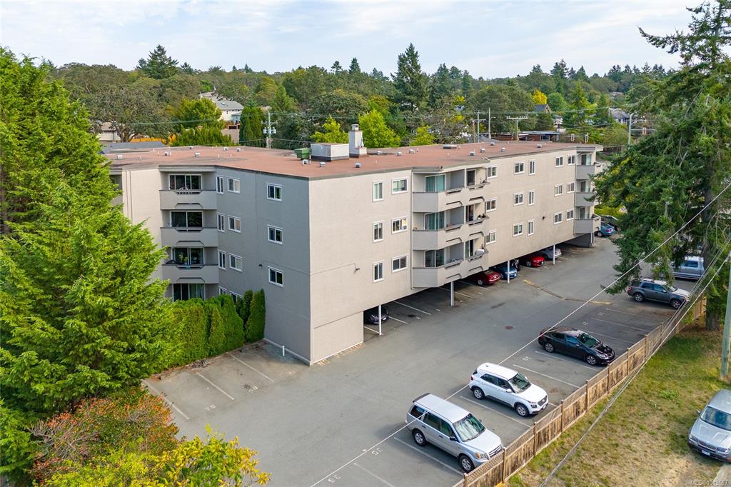 Fourth View of 3800 Quadra St, Uptown Rise, Saanich, BC, V8X 1H8