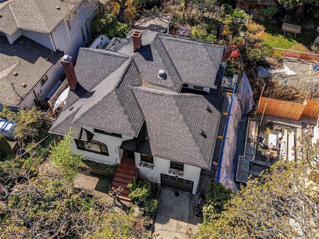 Fourth View of 1580 Wilmot Pl, Oak Bay, BC, V8R 5S3