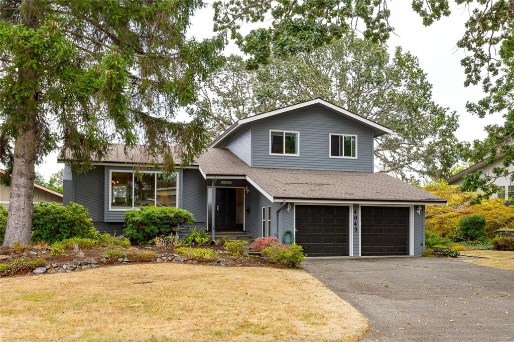 Second View of 4049 Hopesmore Dr, Saanich, BC, V8N 5T9