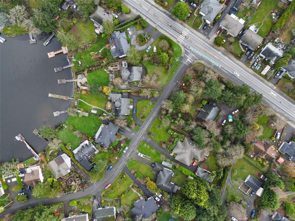 Fourth View of 2895 Murray Dr, Saanich, BC, V9A 2S6