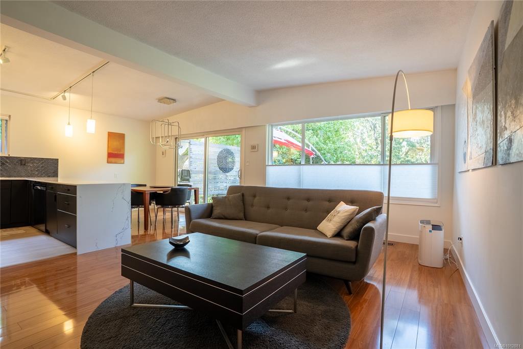 Fourth View of 1376 Craigflower Rd, Esquimalt, BC, V9A 2Y7