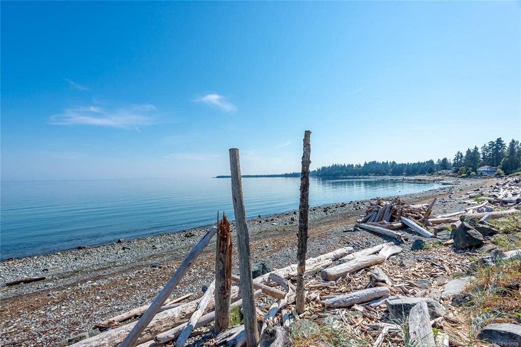 3956 Island Hwy S, 1012905, BC,