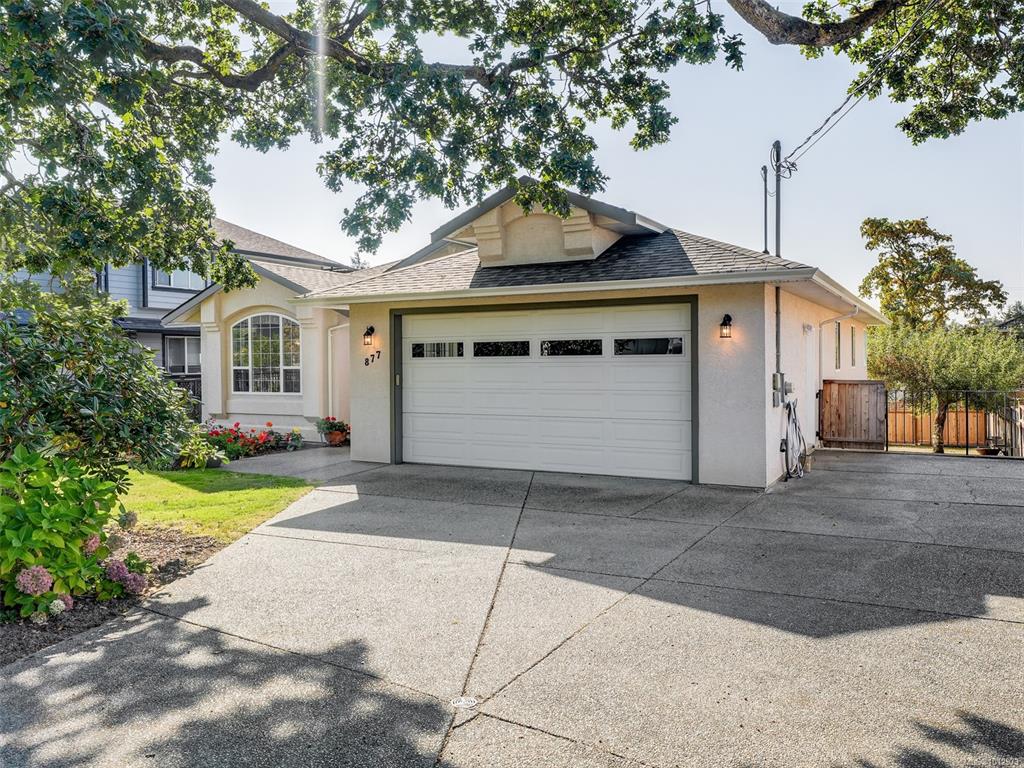 877 Beckwith Ave, 1012973, BC,