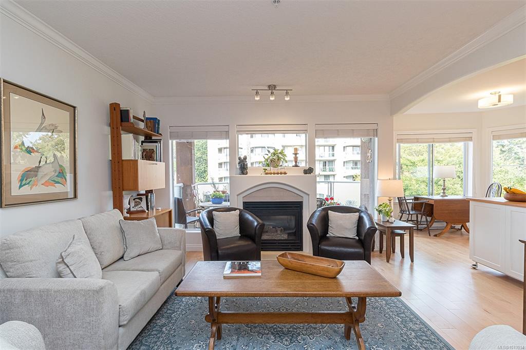 Fifth View of 405 Quebec St, Victoria, BC, V8V 1W6