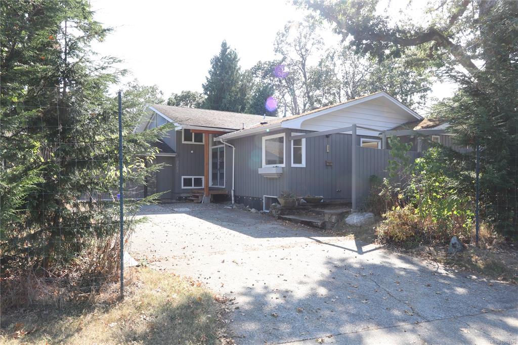 Fourth View of 2083 Frederick Norris Rd, Oak Bay, BC, V8P 2B5