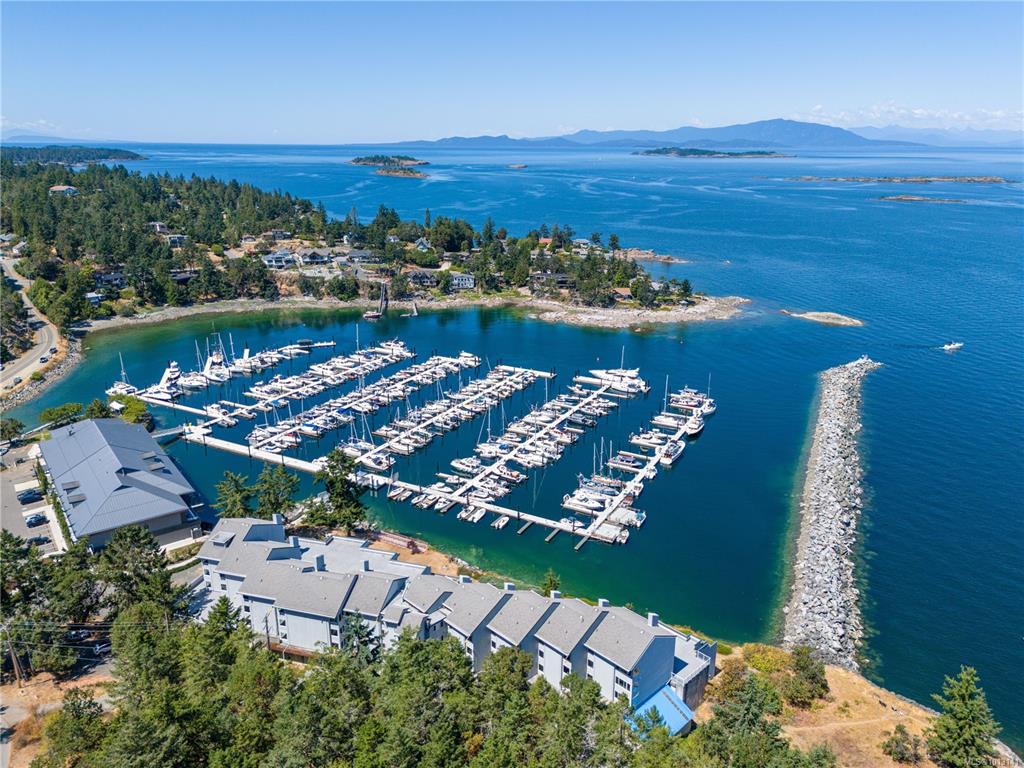 3555 Outrigger Rd, 1013141, BC,