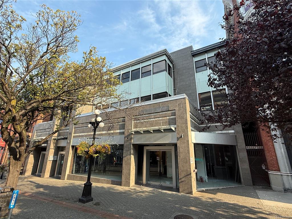 Second View of 546 Yates St, Victoria, BC, V8W 1K8