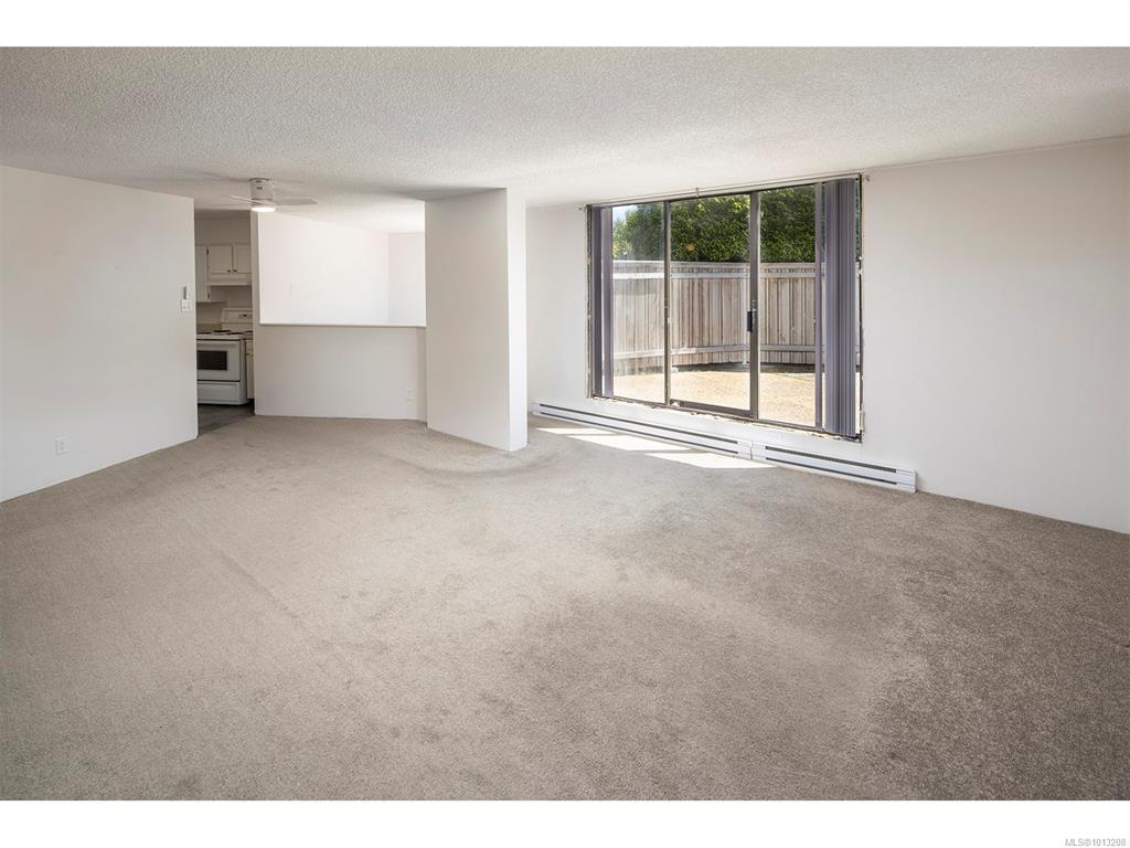 Fifth View of 225 Belleville St, Laurel Point, Victoria, BC, V8V 4T9