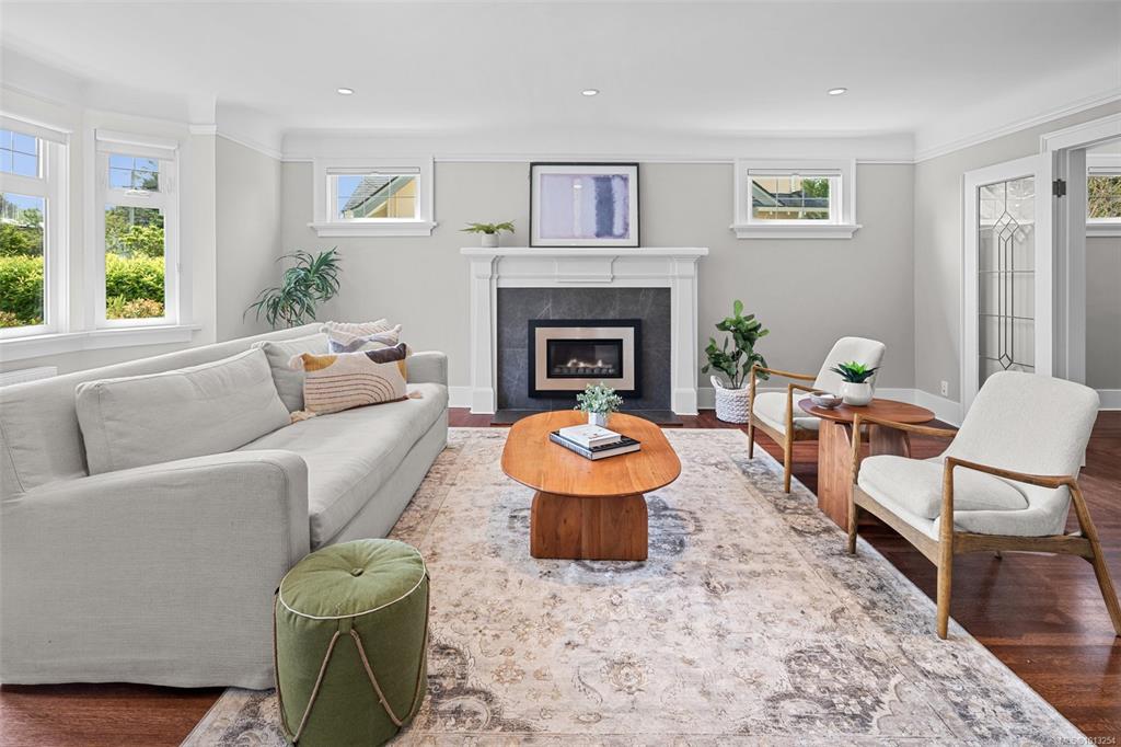 Third View of 750 Island Rd, Oak Bay, BC, V8S 2T9