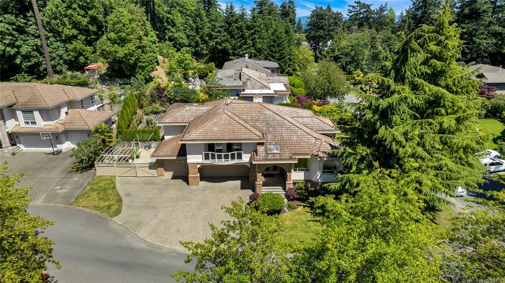 948 Boulderwood Rise, 1013266, BC,