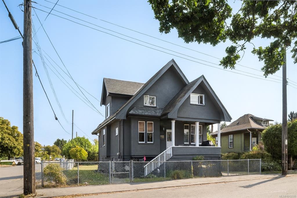 Second View of 2393 Eastdowne Rd, Oak Bay, BC, V8R 5P6