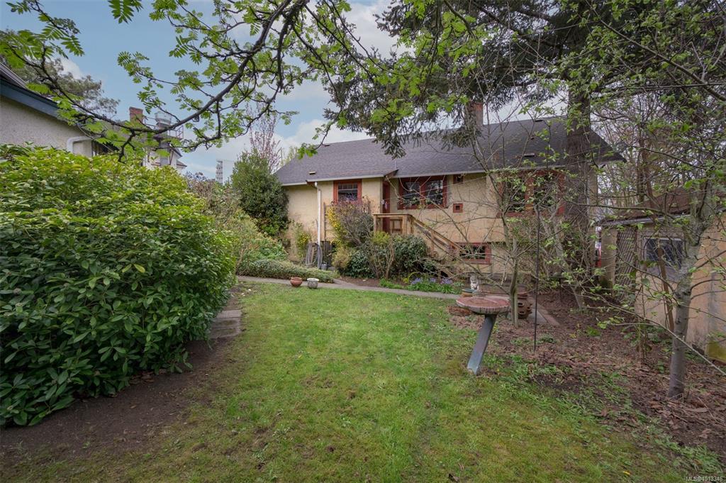 Third View of 517 Toronto St, Victoria, BC, V8V 1P1