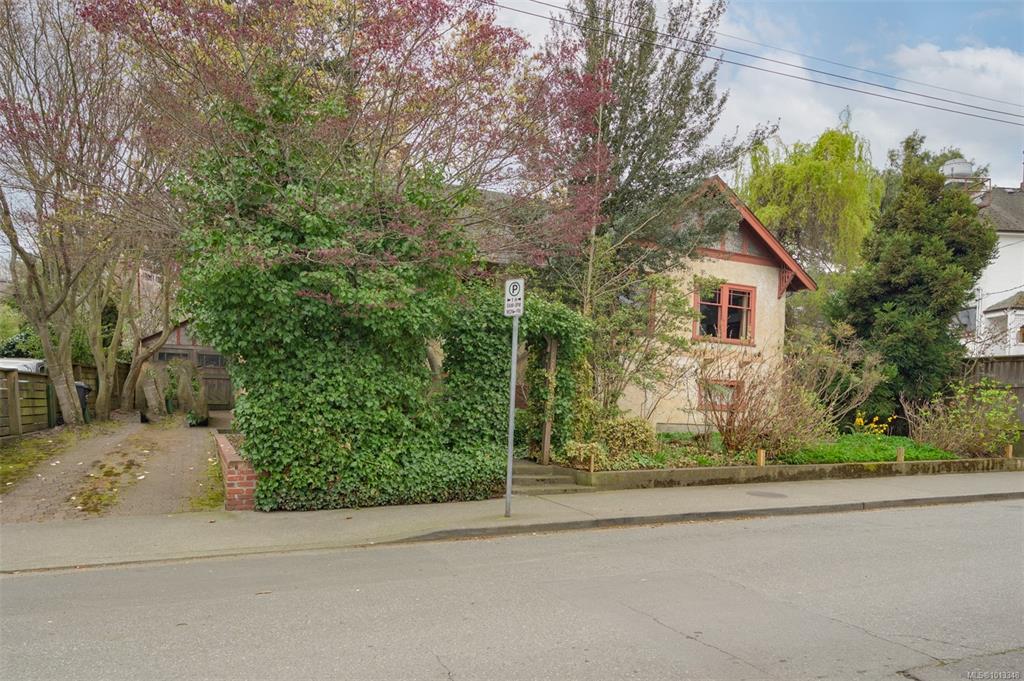 Fourth View of 517 Toronto St, Victoria, BC, V8V 1P1