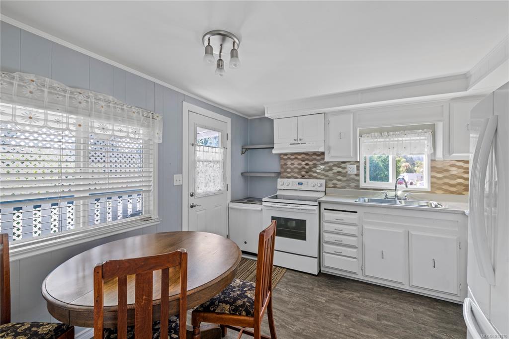 Fourth View of 52 Honey Dr, Nanaimo, BC, V9R 5N1