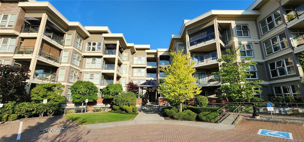 6310 Mcrobb Ave, 1013464, BC,