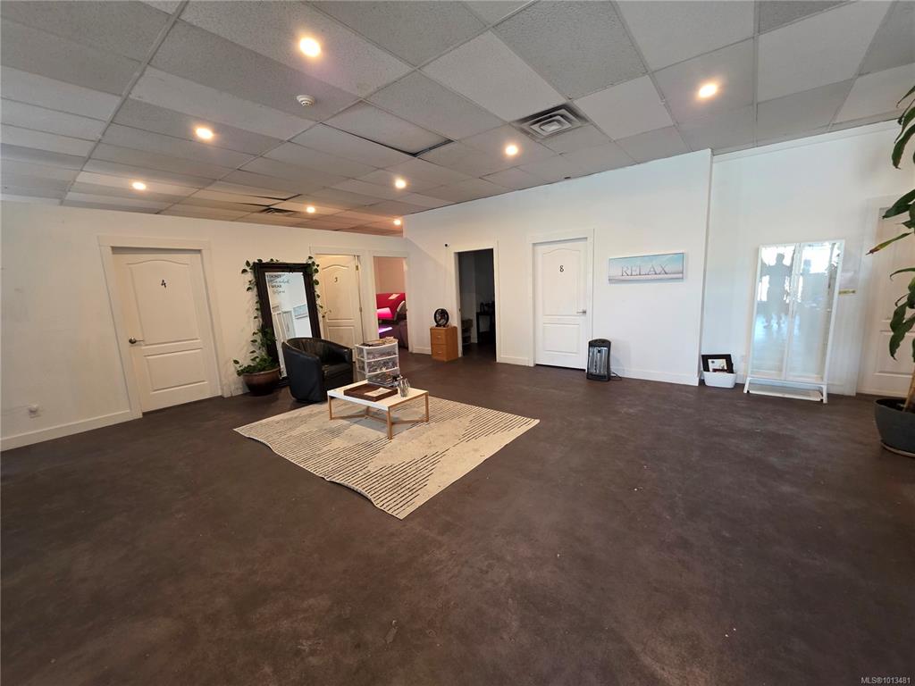 Third View of 3388 Douglas St, Saanich, BC, V8Z 3L3