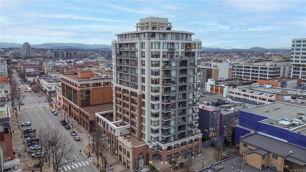 Second View of 728 Yates St, Victoria, BC, V8W 0C8