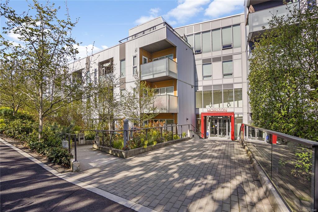 Third View of 767 Tyee Rd, Horizon, Victoria, BC, V9A 0G5