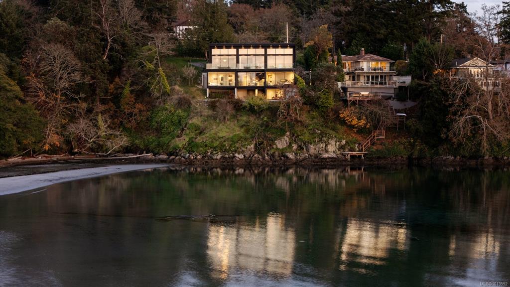 2701 Sea View Rd, 1013552, BC,