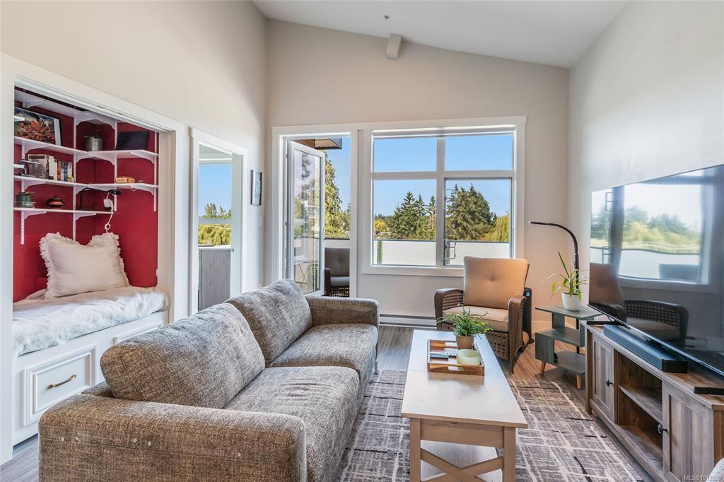 Fourth View of 525 Third St, Village on third, Nanaimo, BC, V9R 1W7