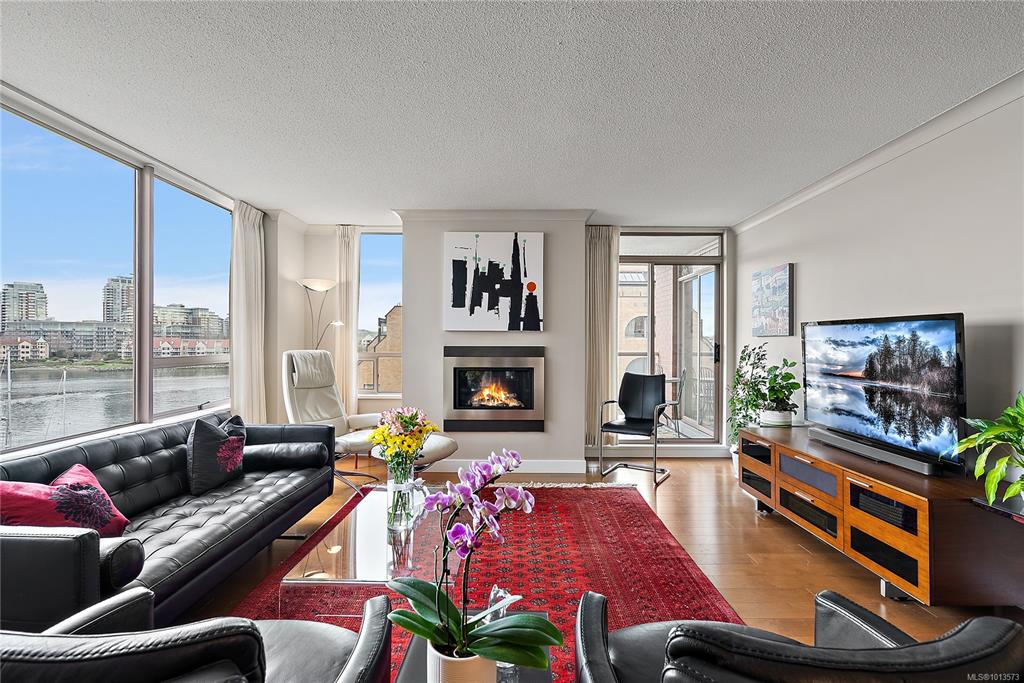 636 Montreal St, 1013573, BC,