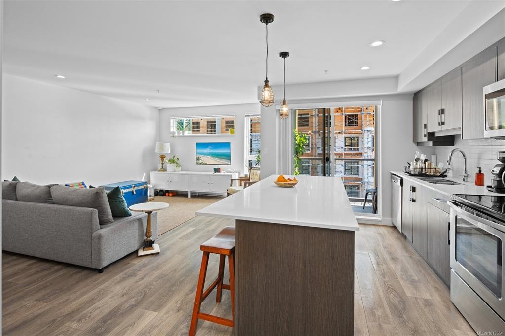 826 Esquimalt Rd, 1013664, BC,