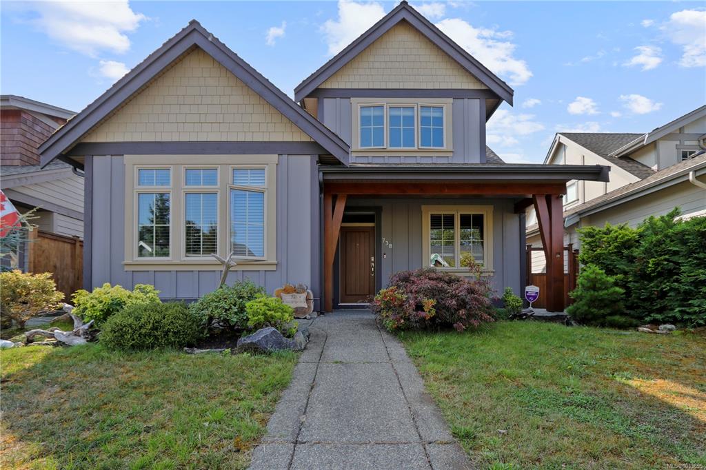 738 West Ridge Way, 1013695, BC,
