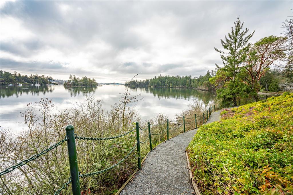 1 Buddy Rd, 1013697, BC,