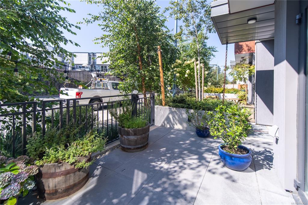 Third View of 369 Tyee Rd, Dockside Green, Victoria, BC, V9A 0B6