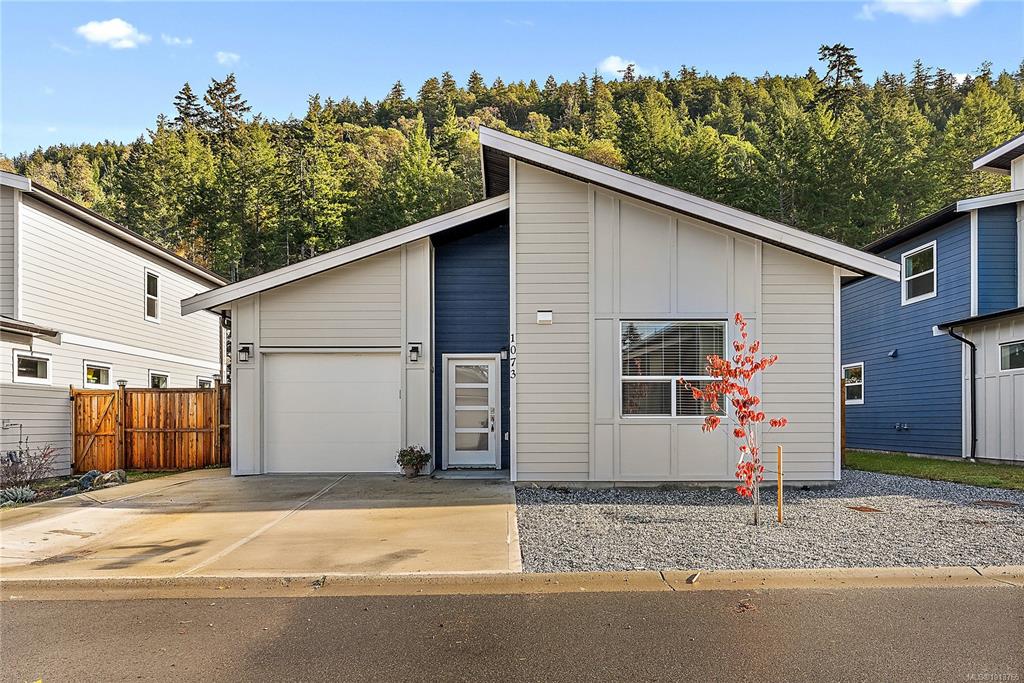 1073 Gammon Way, 1013765, BC,