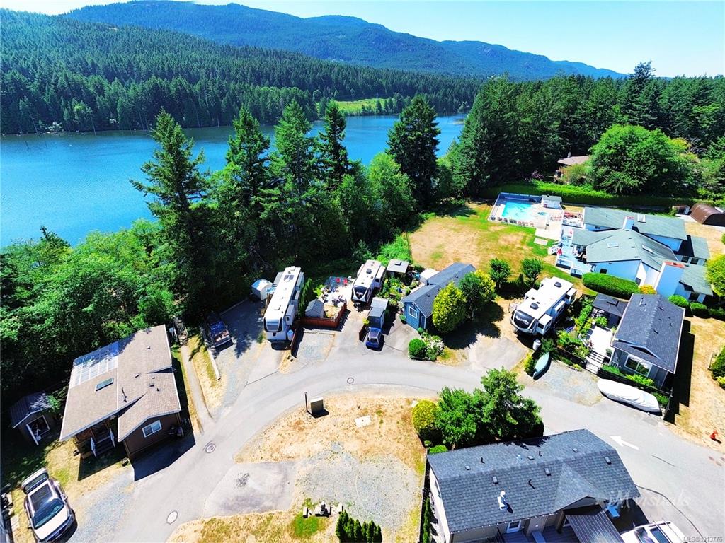 Fifth View of 3115 Elsie Lake Cir, Nanaimo, BC, V9R 6X7