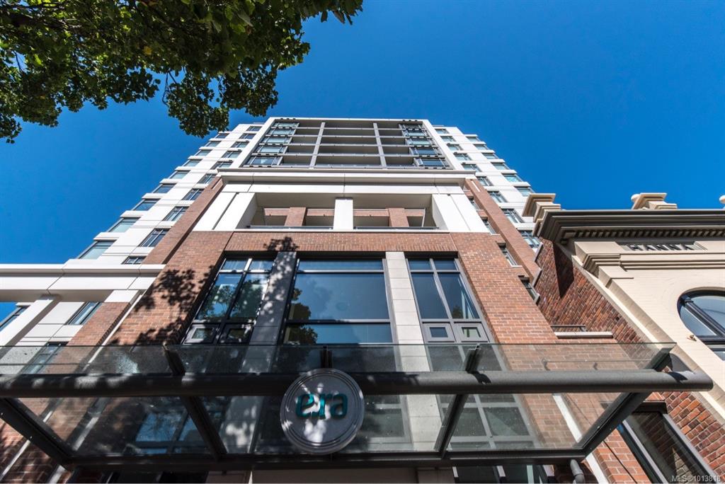 Third View of 728 Yates St, Victoria, BC, V8W 1L4