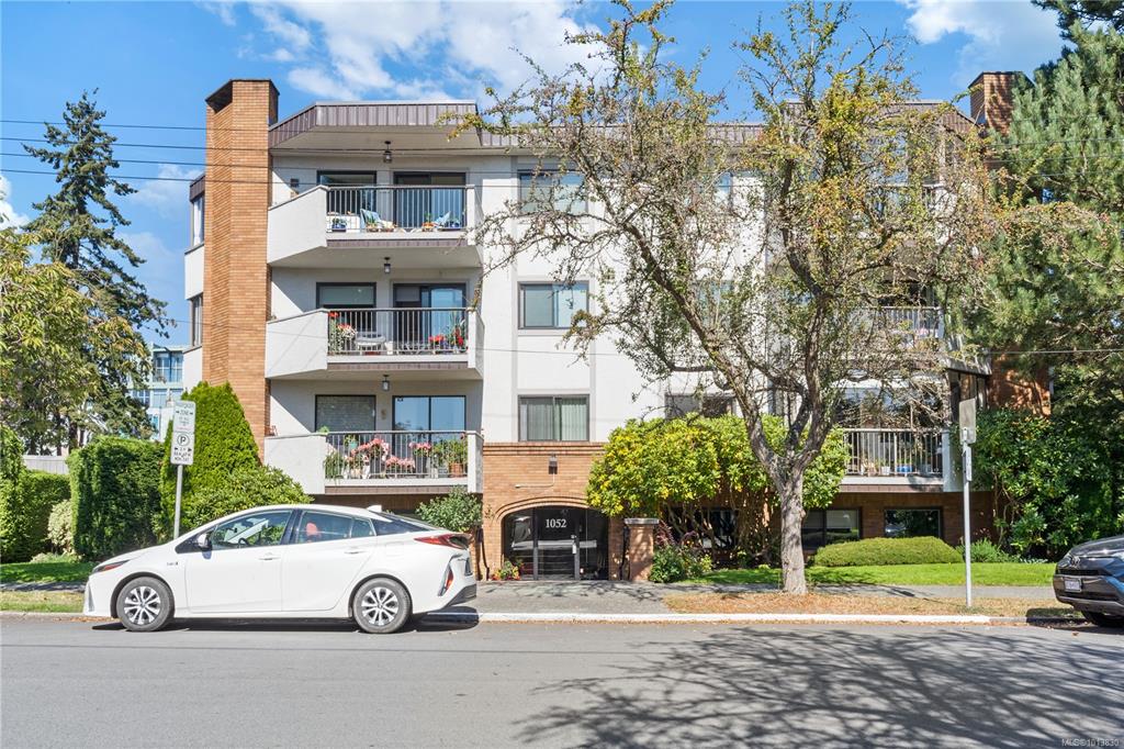 1052 Rockland Ave, 1013830, BC,