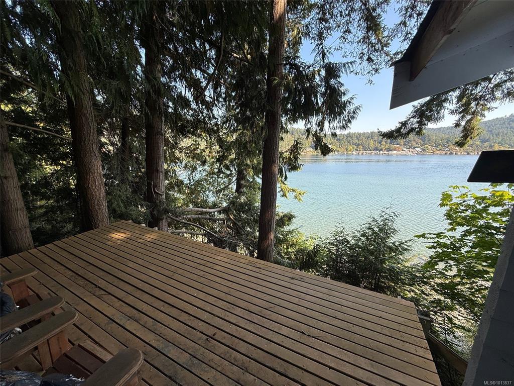 221 Isabella Point Rd, 1013837, BC,