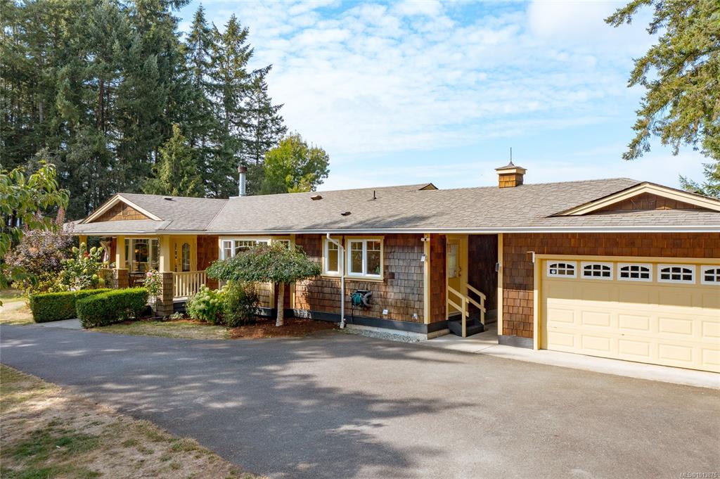 Fifth View of 1896 Martin Pl, Duncan, BC, V9L 5W1