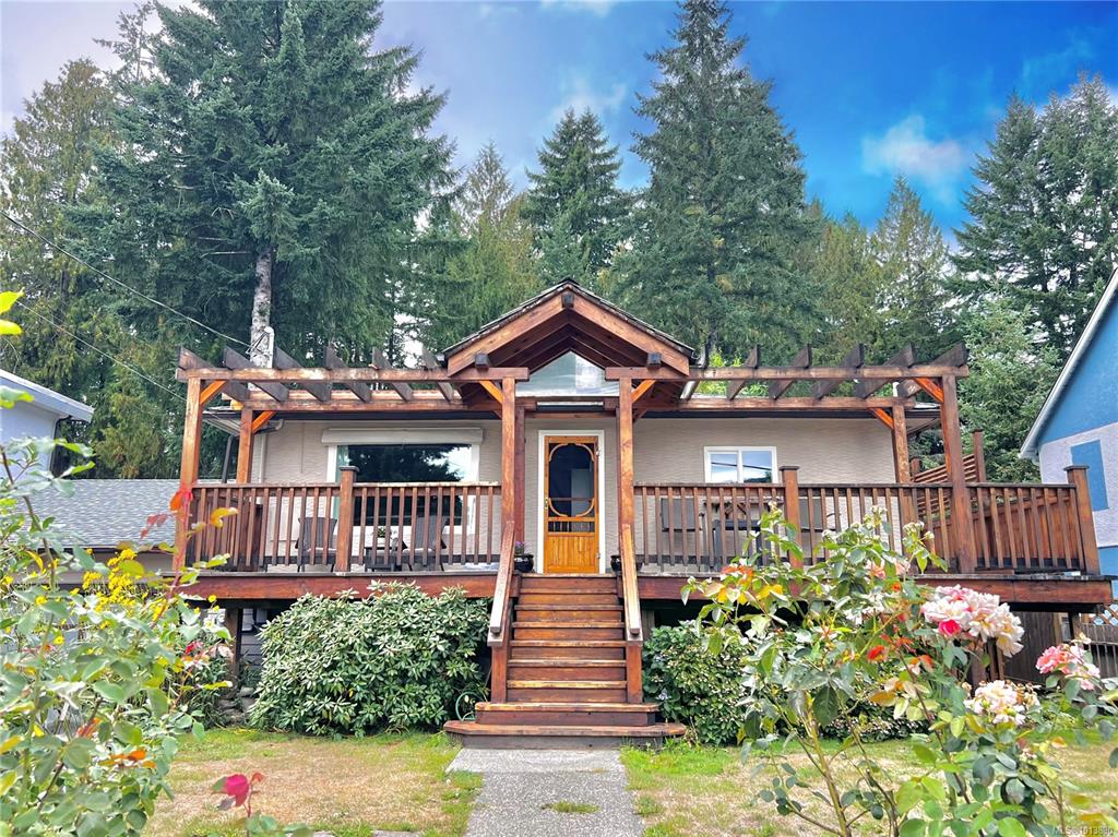 Second View of 100 Boundary Rd, Lake Cowichan, BC, V0R 2G0