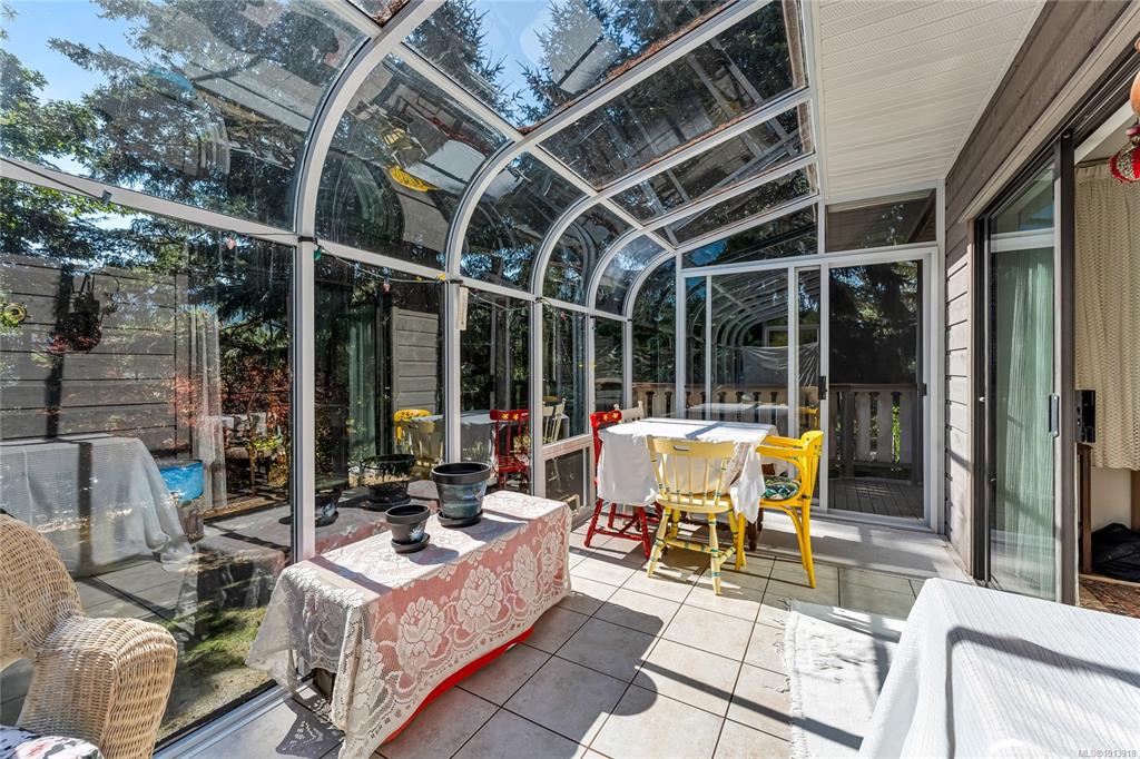 Fifth View of 107 Pine Pl, Salt Spring, BC, V8K 2N4