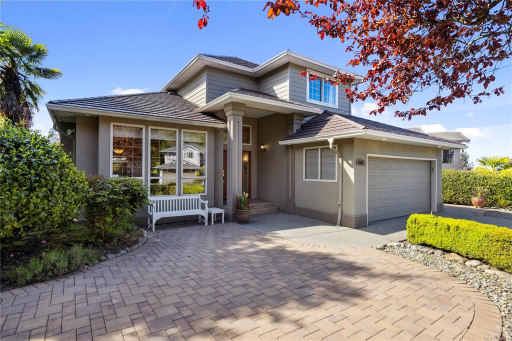 5331 Bayshore Dr, 1013920, BC,