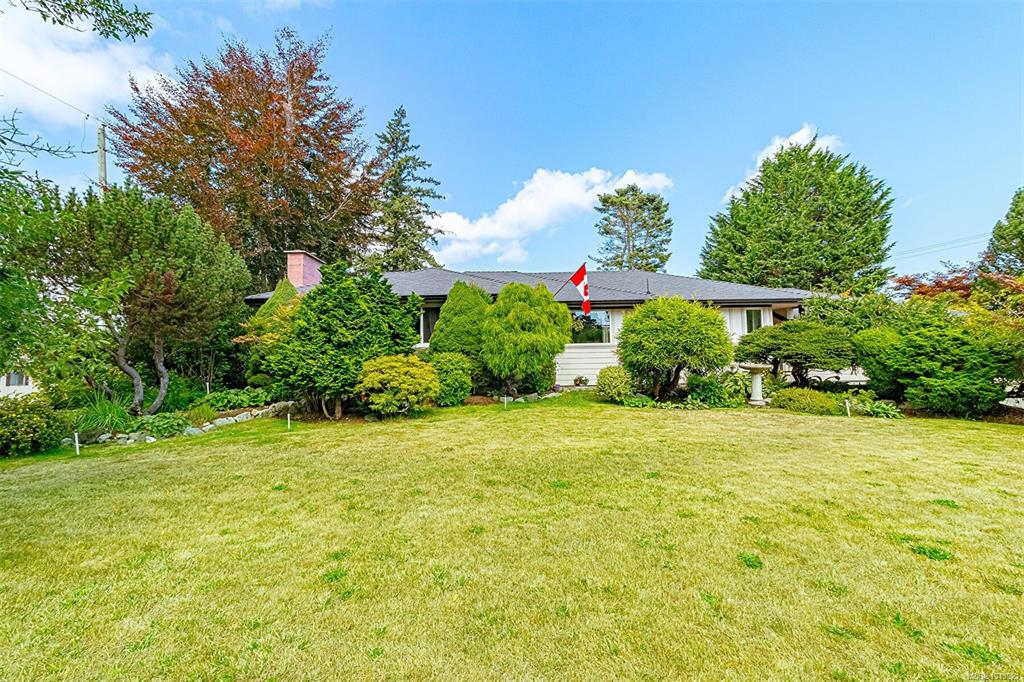 Fifth View of 1288 Roy Rd, Saanich, BC, V8Z 2X9