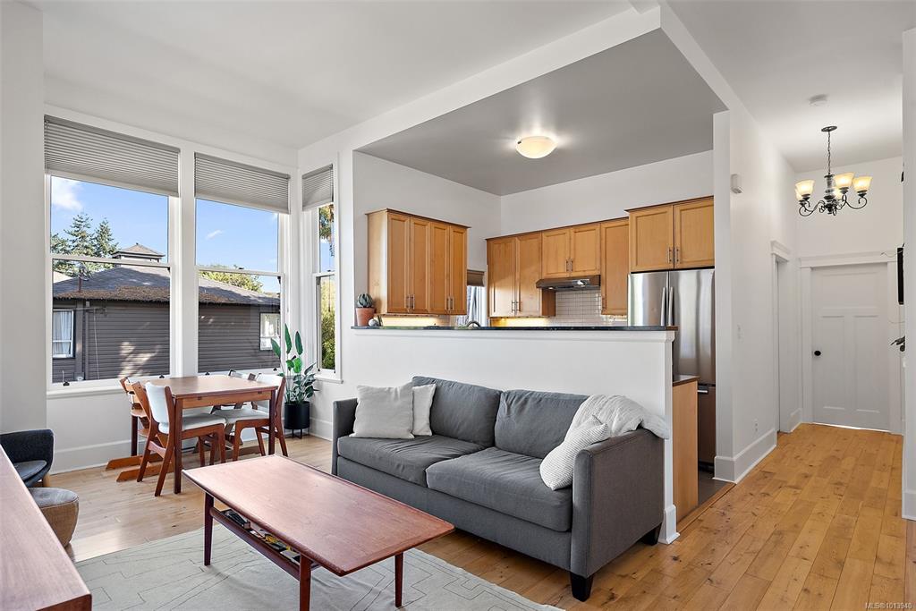 Fifth View of 1731 Albert Ave, Rose Dale, Victoria, BC, V8R 1Y9