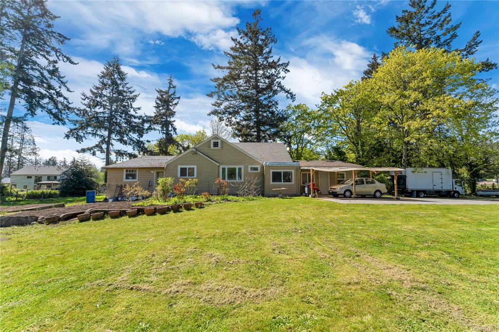 753 Sayward Rd, 1013976, BC,