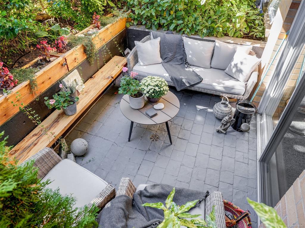 1037 Richardson St, 1014019, BC,