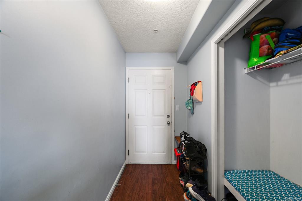 Fifth View of 885 Ellery St, Fairview Gardens, Esquimalt, BC, V9A 4R8