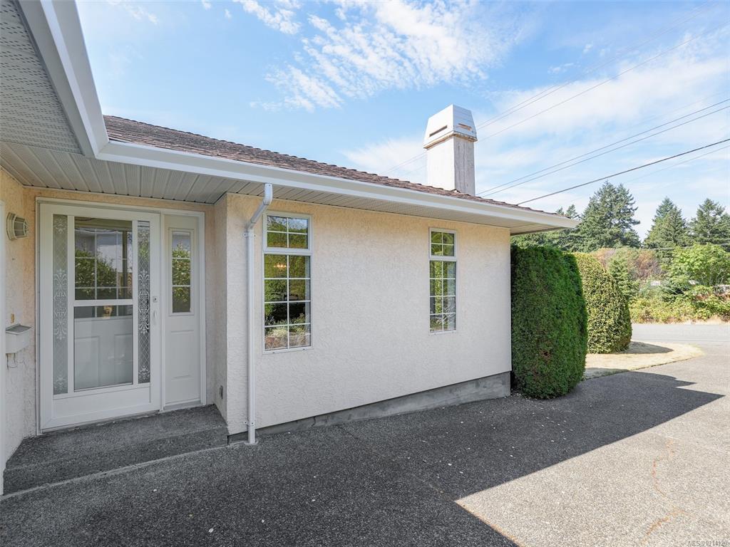 Second View of 4745 Falaise Dr, Saanich, BC, V8Y 3E8