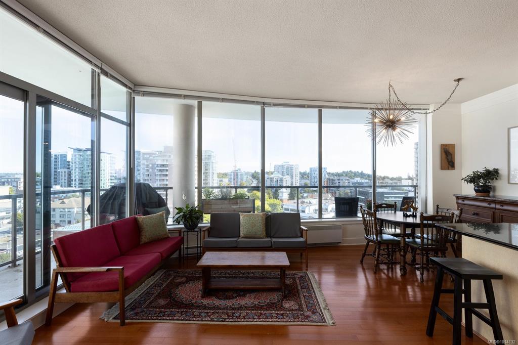 Fifth View of 845 Yates St, Victoria, BC, V8W 4A3