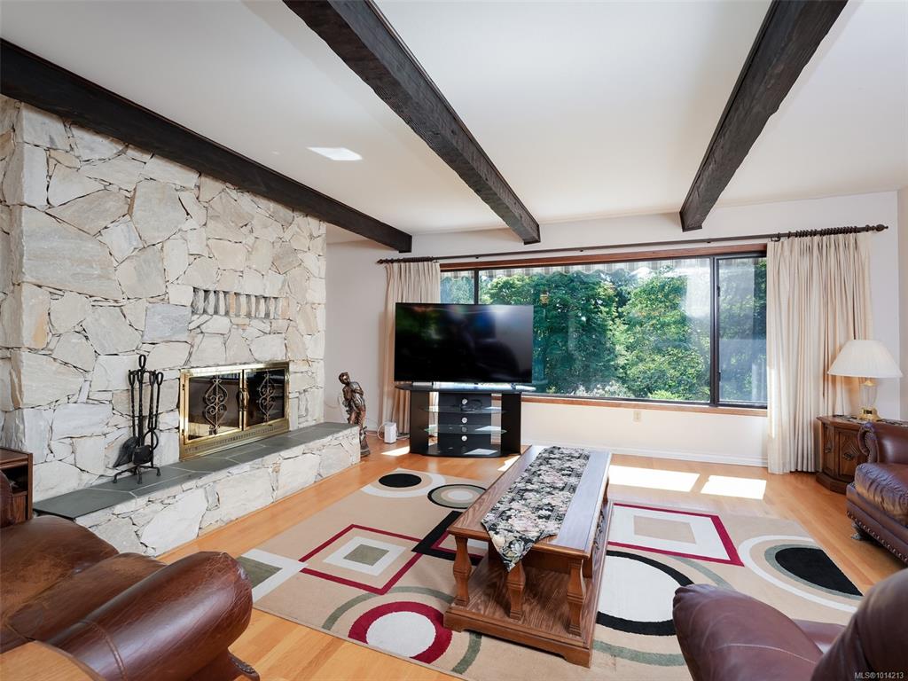 Third View of 5255 Hanover Pl, Saanich, BC, V8Y 2C7