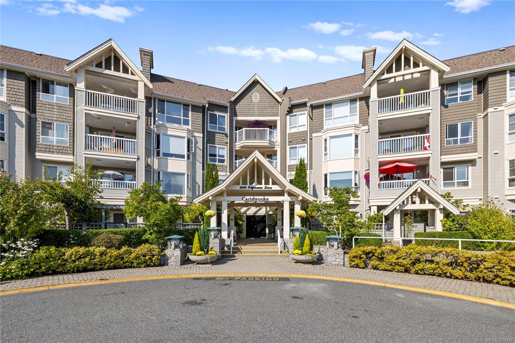 5620 Edgewater Lane, 1014243, BC,