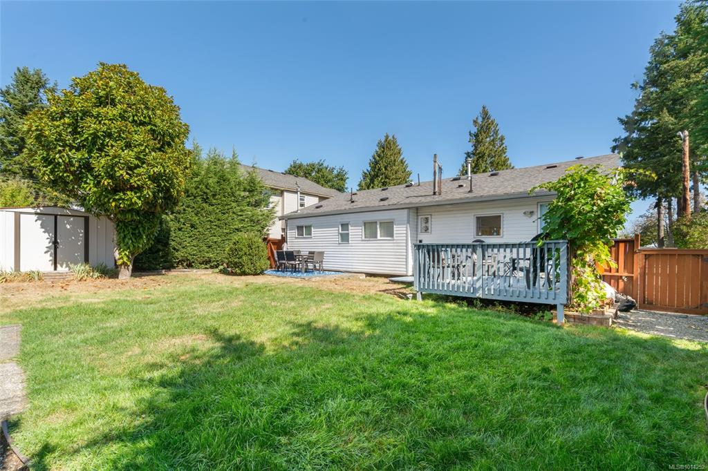Third View of 473 Watfield Ave, Nanaimo, BC, V9R 3P6