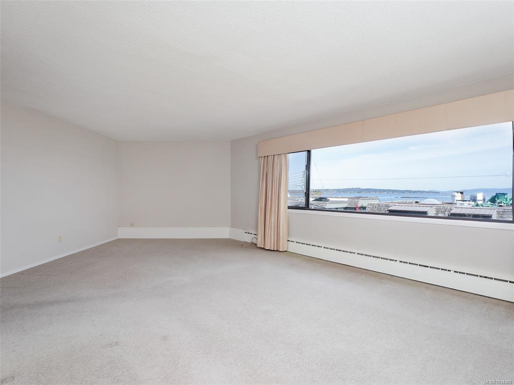 Fifth View of 2747 Satellite St, Satellite Apartments, Oak Bay, BC, V8S 5G7