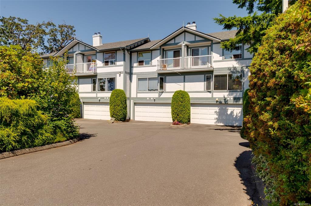 3008 Quadra St, 1014313, BC,